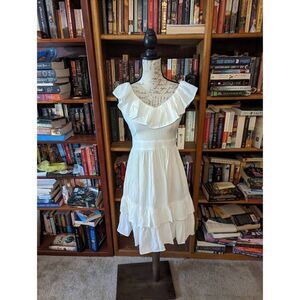 Calvin Klein white ruffled neckline a line mini dress sz 2p nwt